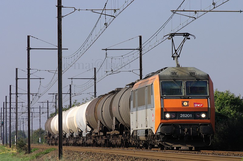 BB 26201.JPG